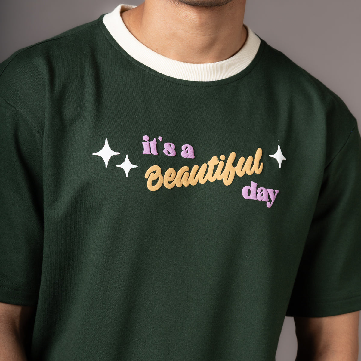 The Tee features print on the front & back with thick bold texts which are iconic to the track "no time for toxic people". The print is hand printed with puff effect which gives it a vibrant look.
FABRIC– 260 GSM Terry Fabric.