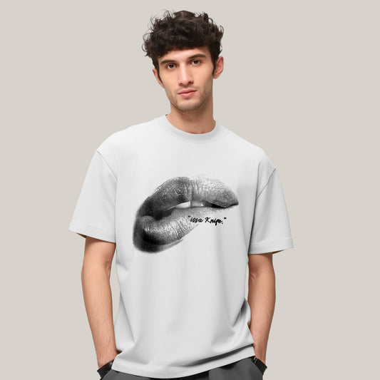 Issa Knife! Oversized Tshirt