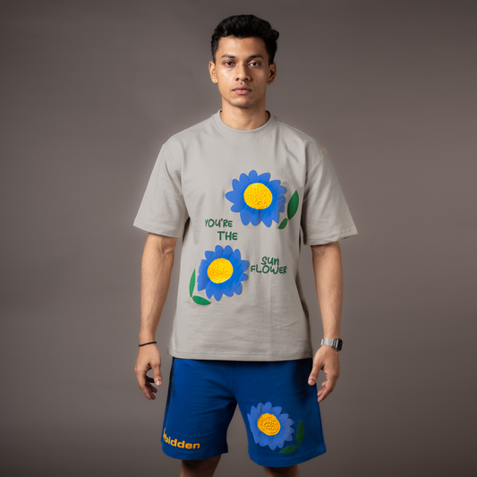 You're the sunflower Oversized Tshirt, now in a new color variant to match the winter vibe. Oversized tee