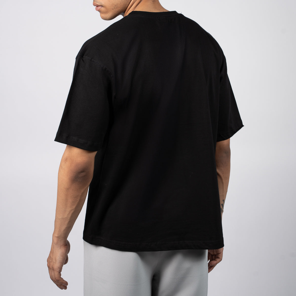 Black Relaxed Fit Tshirt